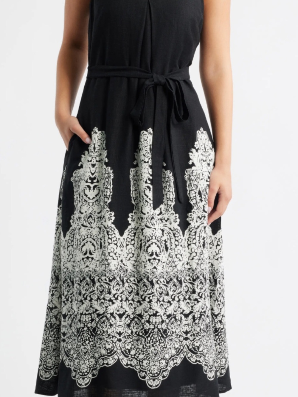 Halogen Black and White Border-Print Tie-Waist Maxi Dress